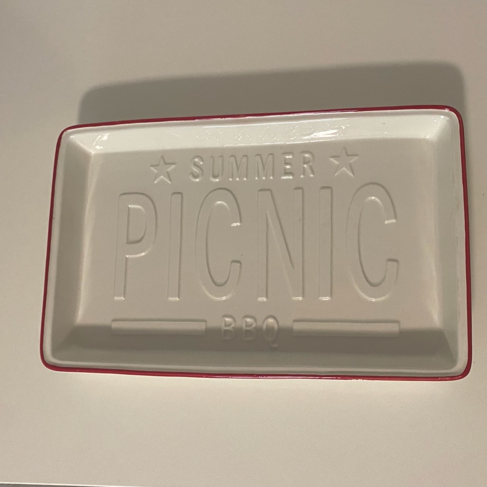 Summer Picnic BBQ plate by Magenta